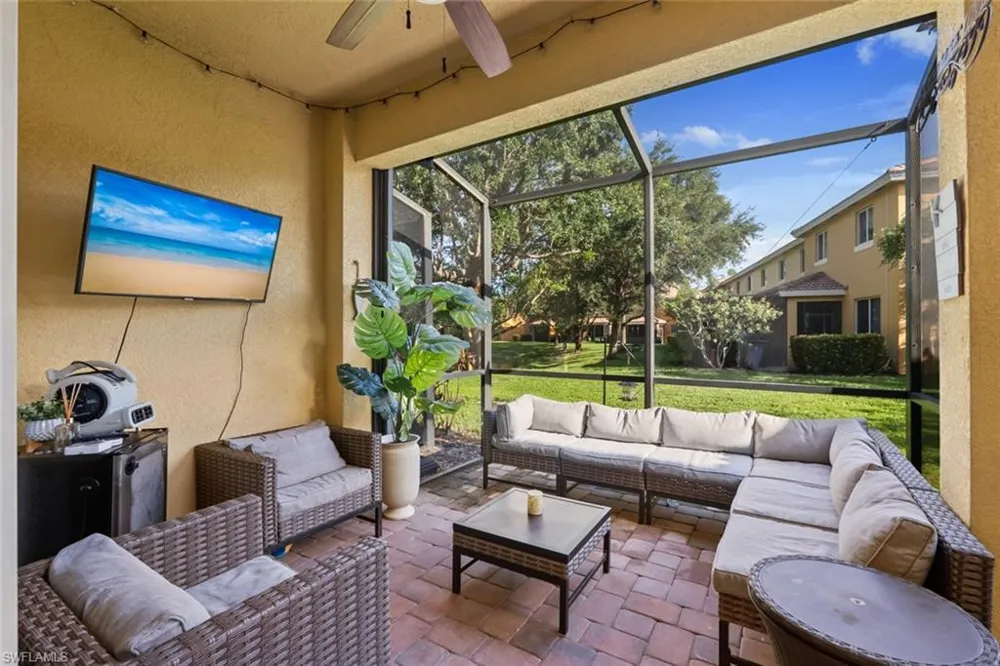 10230 Tin Maple Drive #141 Estero, FL 33928
