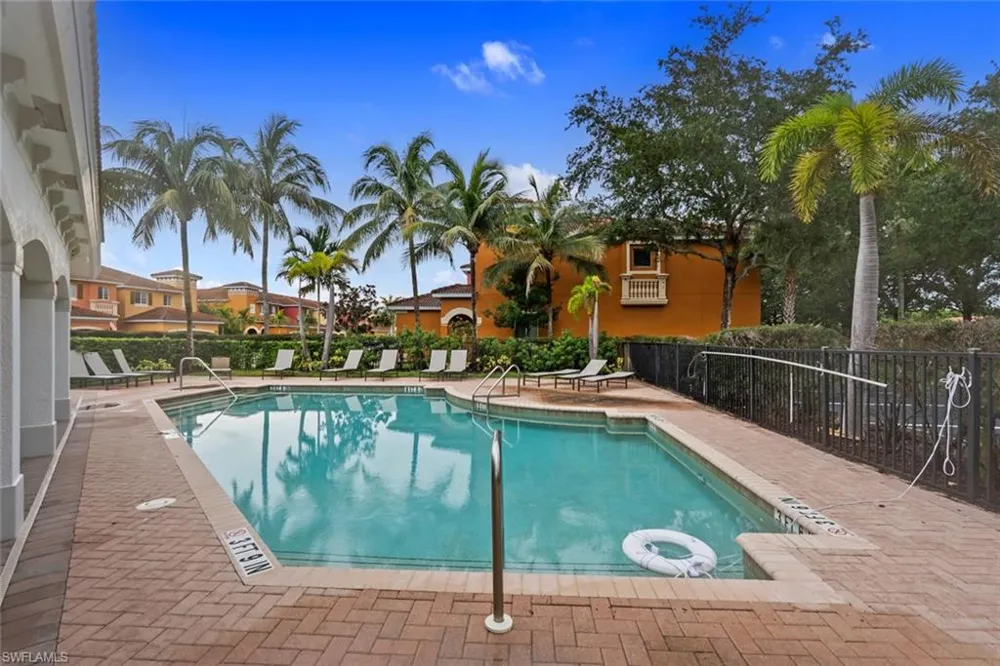 10230 Tin Maple Drive #141 Estero, FL 33928