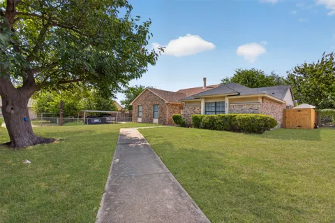 303 Liberty Place