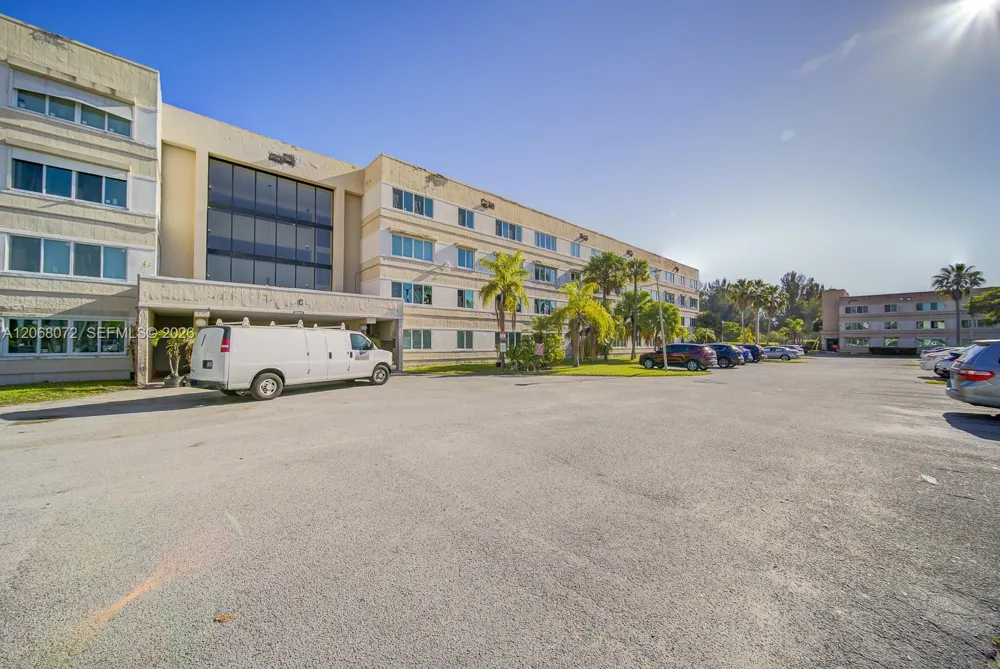 14840 Naranja Lakes Blvd #C1R Homestead, FL 33032