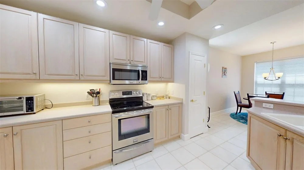 7434 BOTANICA PARKWAY #101 Sarasota, FL 34238