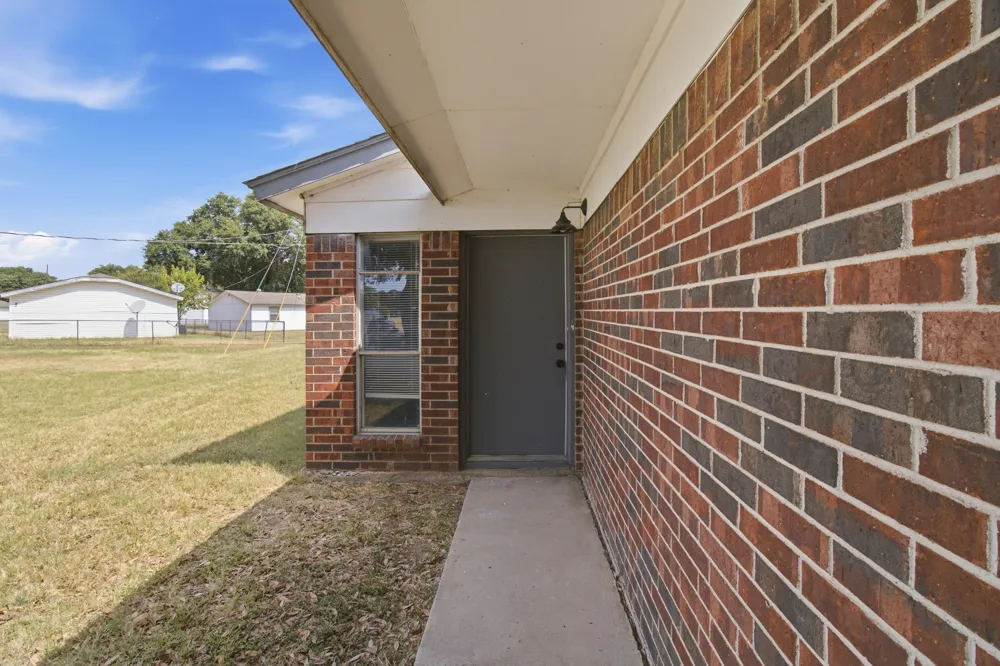 1833 Pelican Drive Pelican Bay, TX 76020