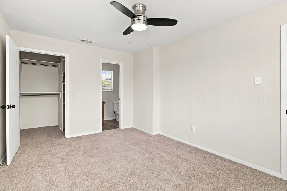 1833 Pelican Drive Pelican Bay, TX 76020