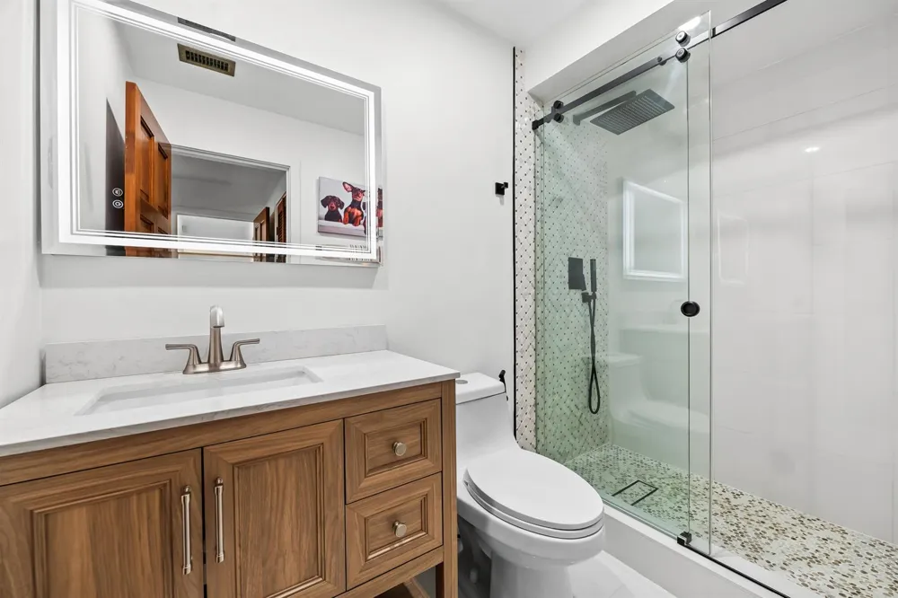 2841 NE 33rd Court #403 Fort Lauderdale, FL 33306