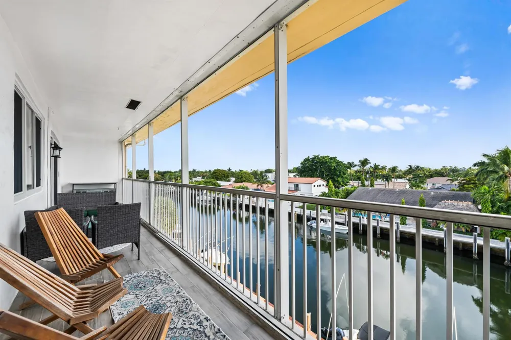 2841 NE 33rd Court #403 Fort Lauderdale, FL 33306