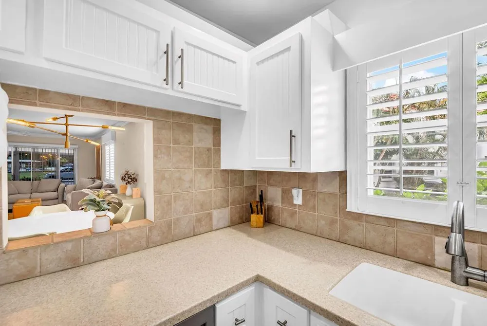 2600 SE OCEAN BOULEVARD #M1 Stuart, FL 34996