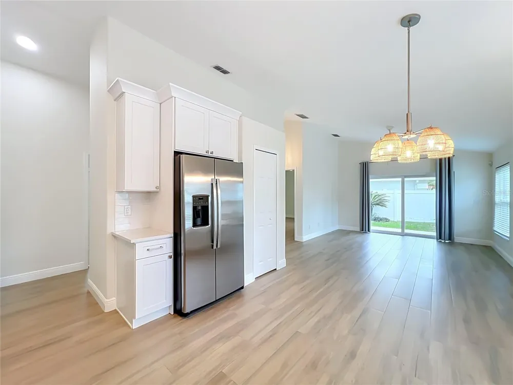 998 WHITE SPRINGS LANE Winter Springs, FL 32708