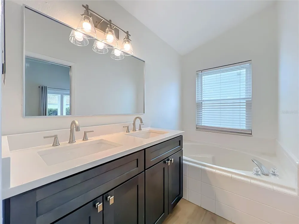 998 WHITE SPRINGS LANE Winter Springs, FL 32708