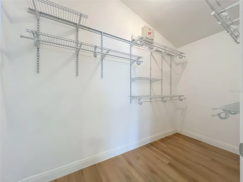 998 WHITE SPRINGS LANE Winter Springs, FL 32708