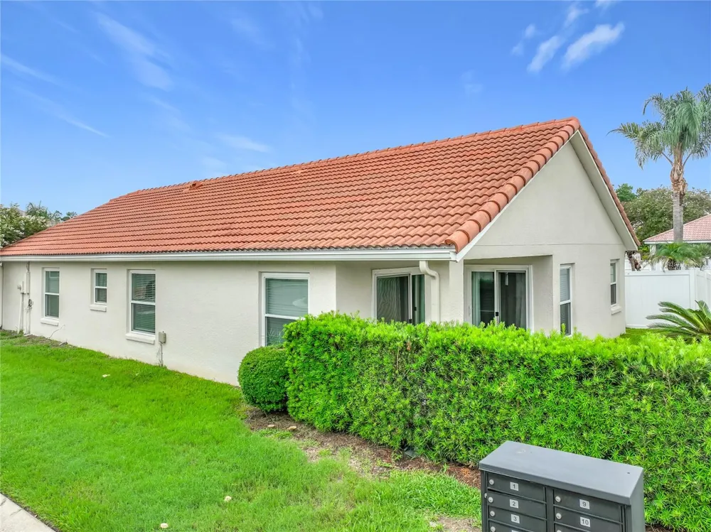 998 WHITE SPRINGS LANE Winter Springs, FL 32708
