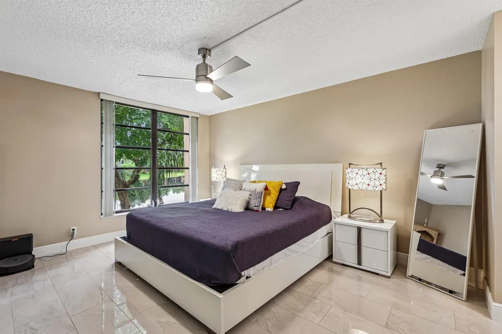 5718 Coral Lake Drive #206 Margate, FL 33063