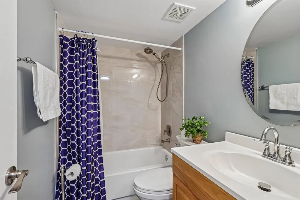 5718 Coral Lake Drive #206 Margate, FL 33063