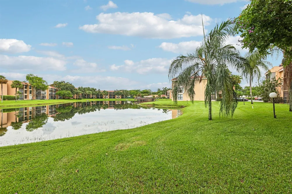5718 Coral Lake Drive #206 Margate, FL 33063