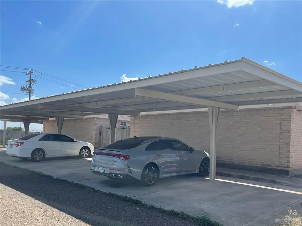 2503 Salvatierra Avenue #10 Edinburg, TX 78541