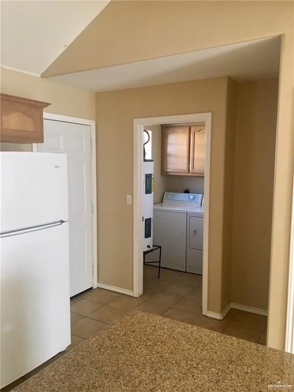2503 Salvatierra Avenue #10 Edinburg, TX 78541