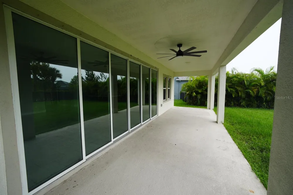 5450 WAYFARER AVENUE Apollo Beach, FL 33572