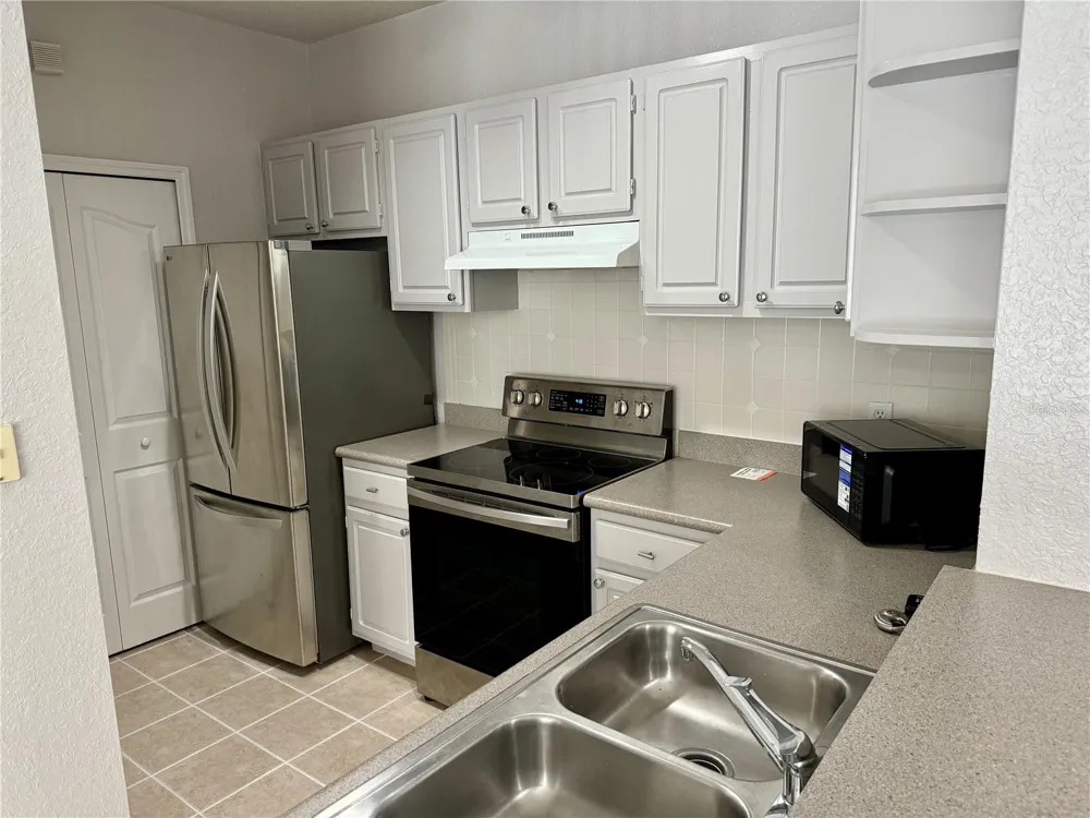 1475 LAKE SHADOW CIRCLE #6105 Maitland, FL 32751
