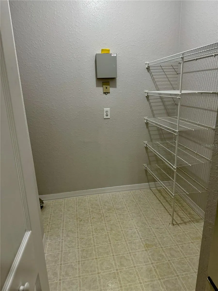 1475 LAKE SHADOW CIRCLE #6105 Maitland, FL 32751