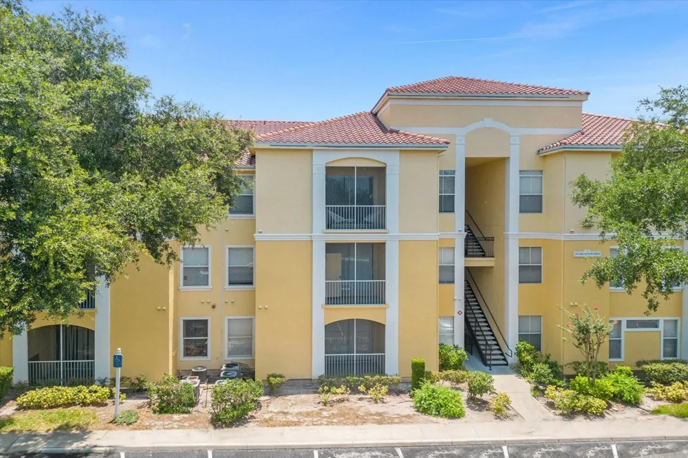 1475 LAKE SHADOW CIRCLE #6105 Maitland, FL 32751