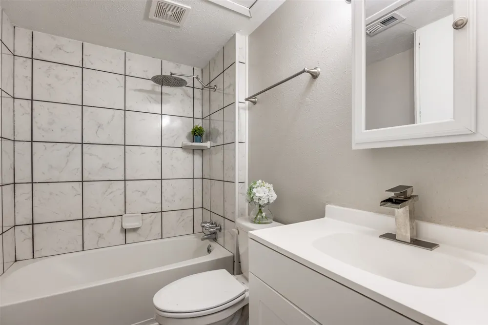 1905 W Morton Street #16 Denison, TX 75020