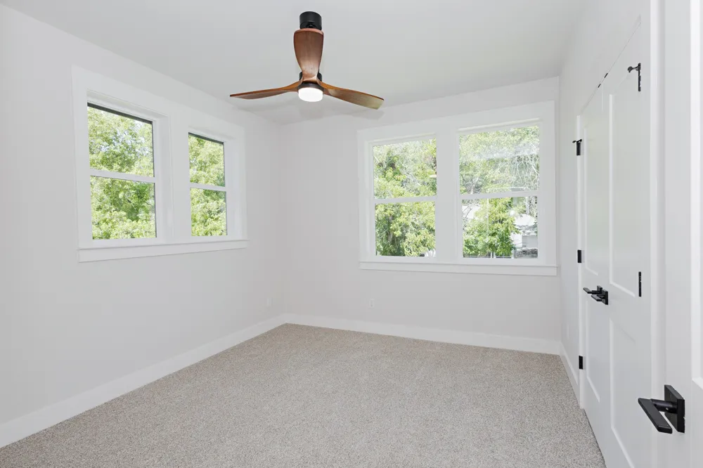 418 W 4th Street Justin, TX 76247