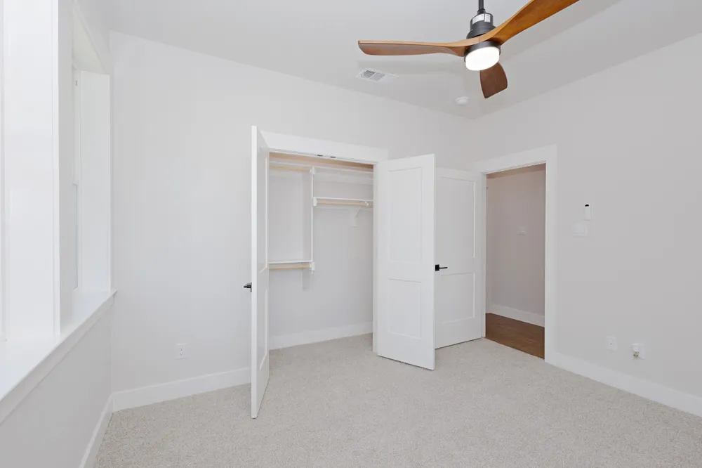 418 W 4th Street Justin, TX 76247