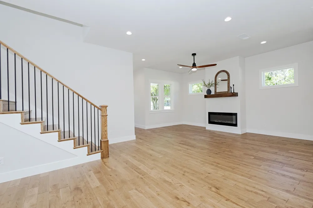 418 W 4th Street Justin, TX 76247