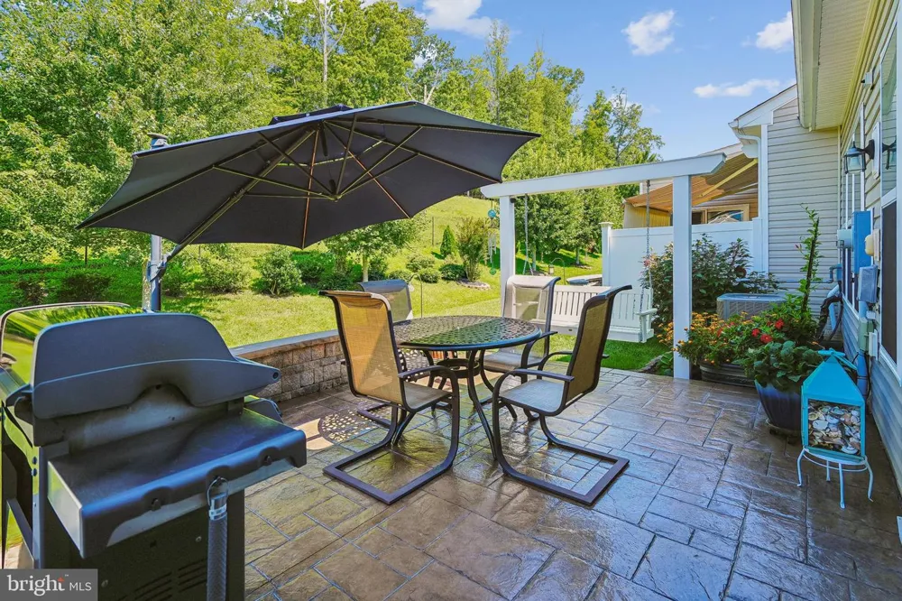 133 LONG POINT DRIVE Fredericksburg, VA 22406
