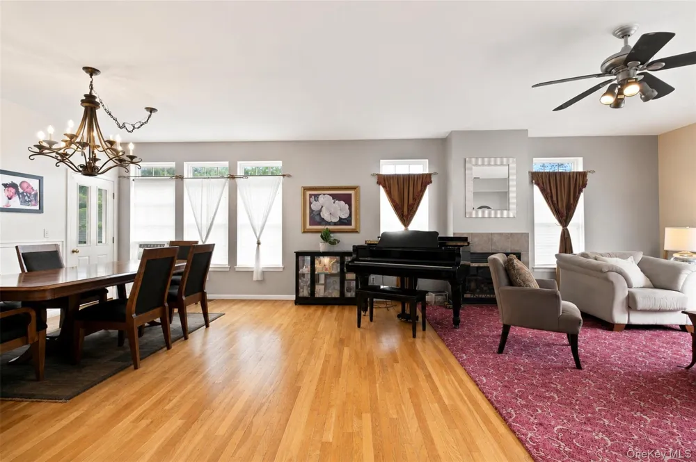 12 Greenwood Drive Newburgh, NY 12550
