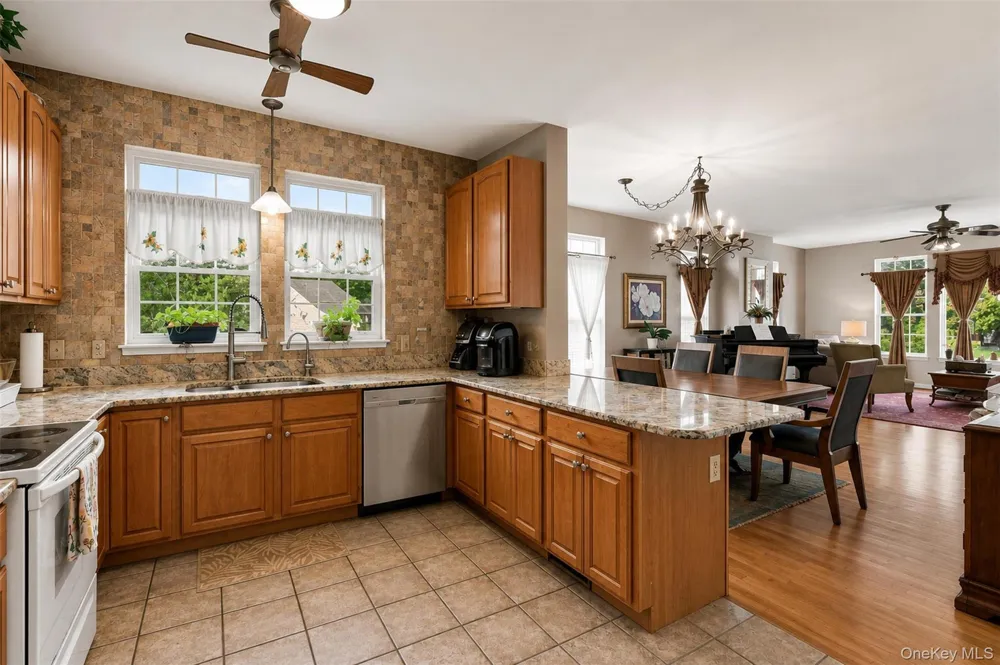 12 Greenwood Drive Newburgh, NY 12550