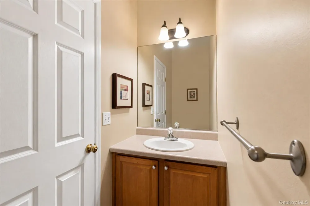 12 Greenwood Drive Newburgh, NY 12550