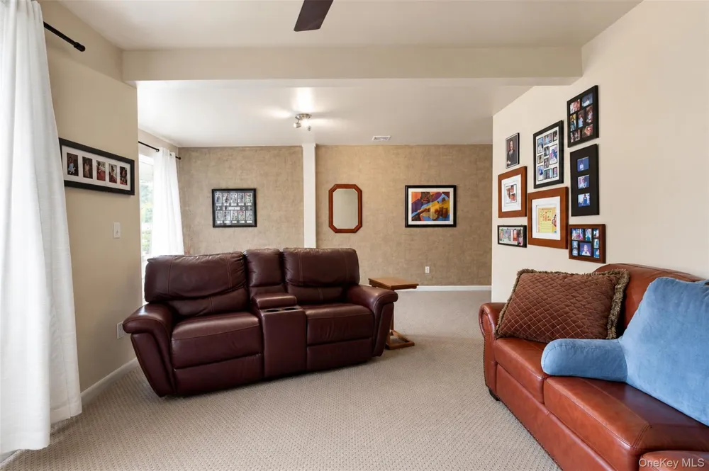 12 Greenwood Drive Newburgh, NY 12550