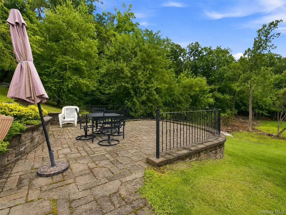 12 Greenwood Drive Newburgh, NY 12550