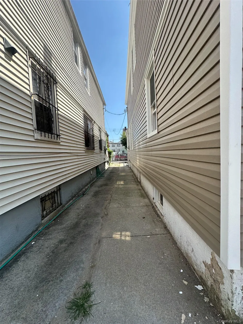 17205 89th Avenue Jamaica, NY 11432