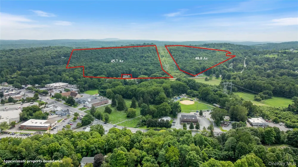 46 South Avenue Pleasant Valley, NY 12569