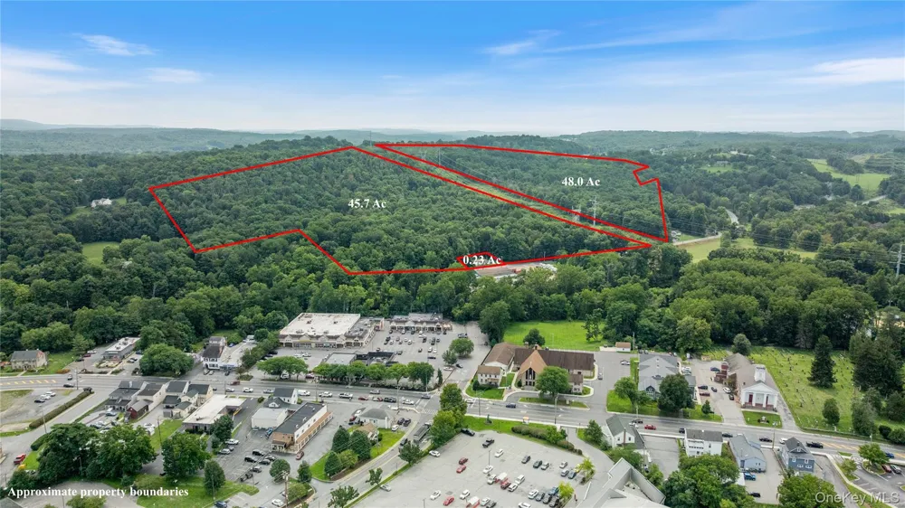 46 South Avenue Pleasant Valley, NY 12569