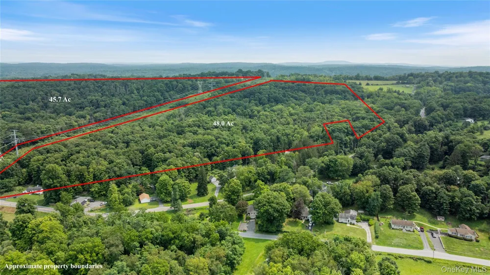 46 South Avenue Pleasant Valley, NY 12569