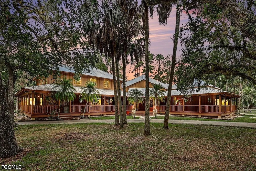 Secretariat Drive Labelle, FL 33935