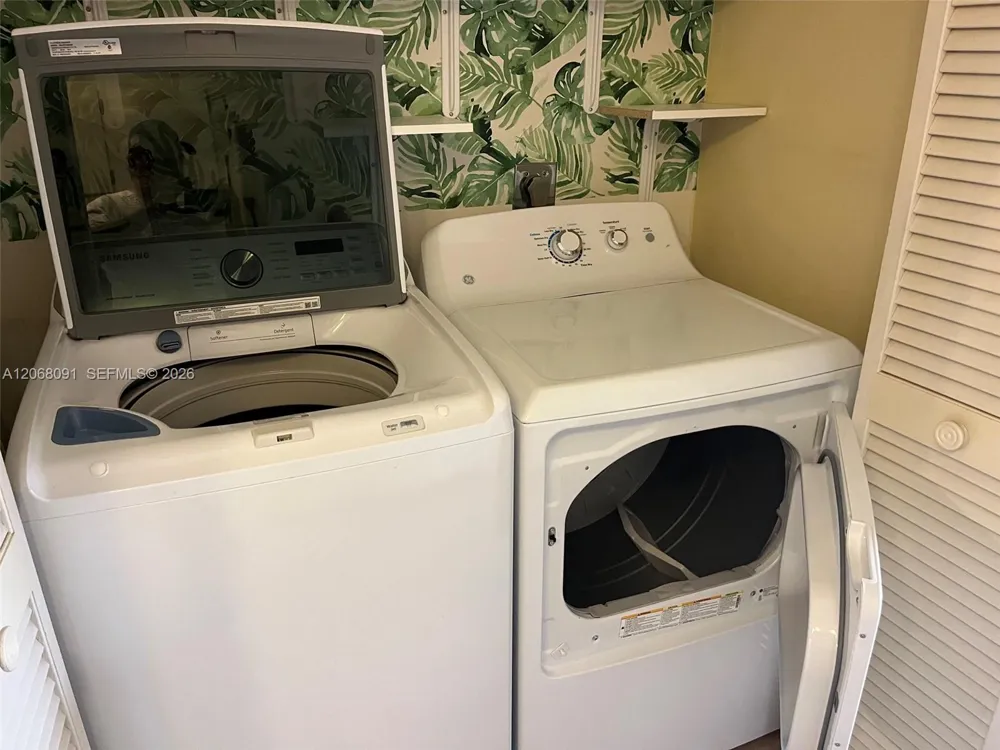 463 SE 14th St #463 Dania Beach, FL 33004