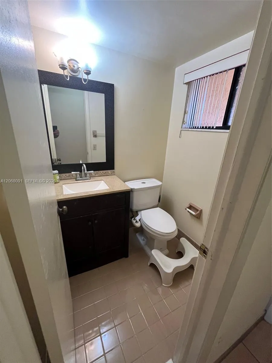 463 SE 14th St #463 Dania Beach, FL 33004