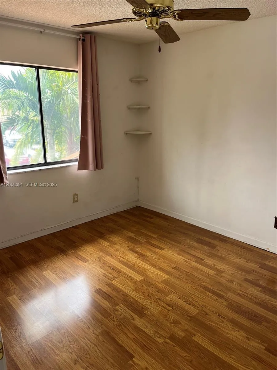 463 SE 14th St #463 Dania Beach, FL 33004