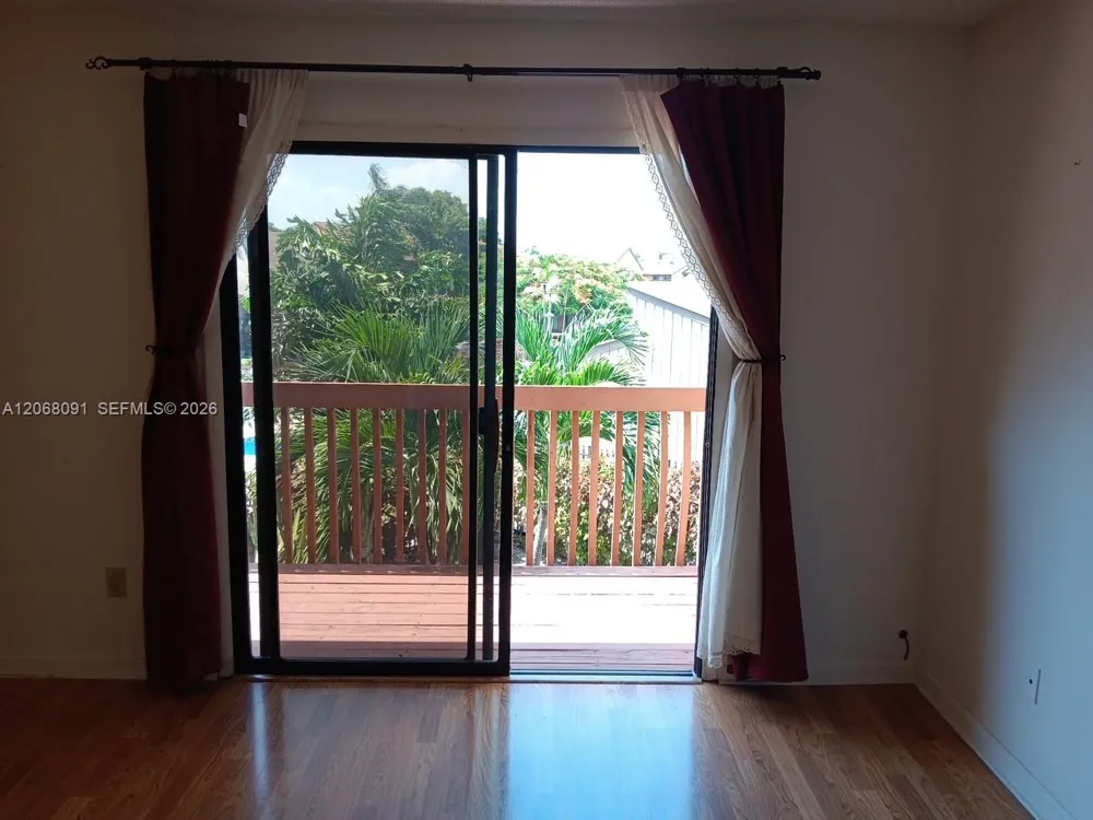463 SE 14th St #463 Dania Beach, FL 33004