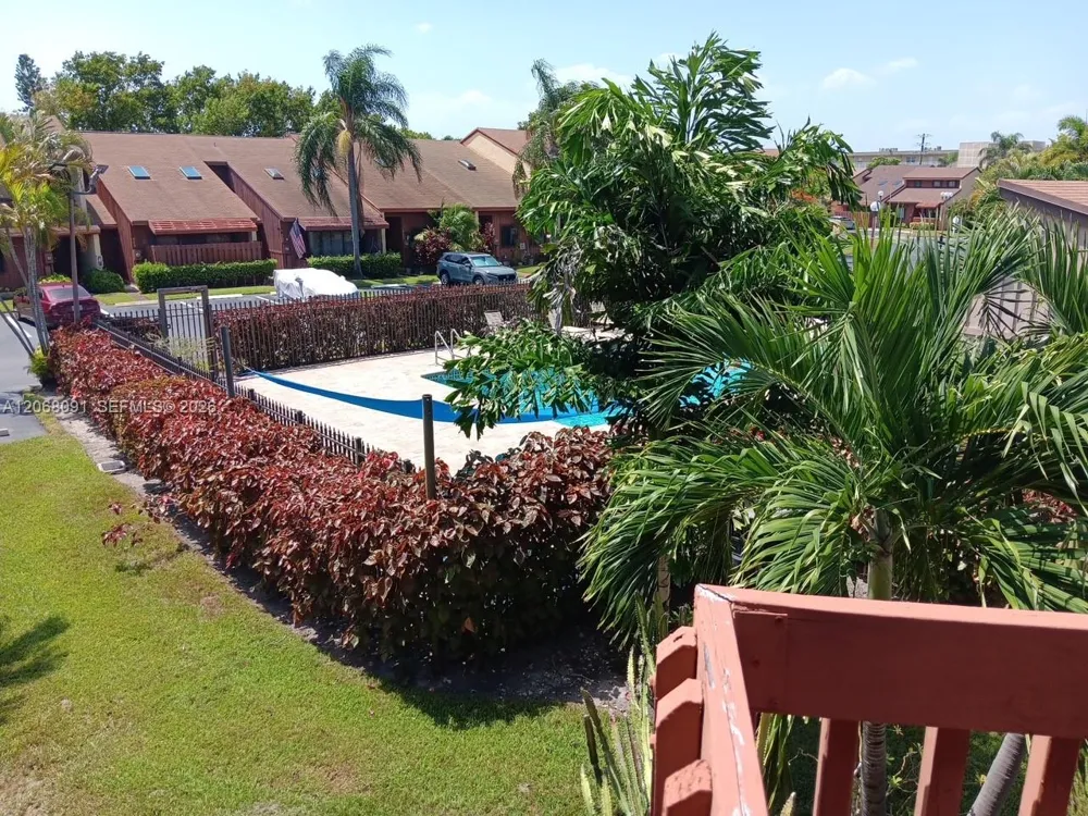 463 SE 14th St #463 Dania Beach, FL 33004