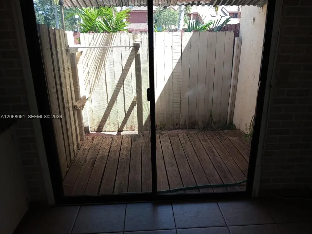 463 SE 14th St #463 Dania Beach, FL 33004