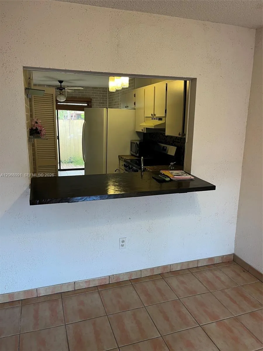 463 SE 14th St #463 Dania Beach, FL 33004