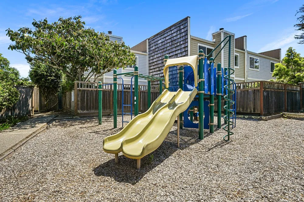 74 Mariner Green Drive Corte Madera, CA 94925