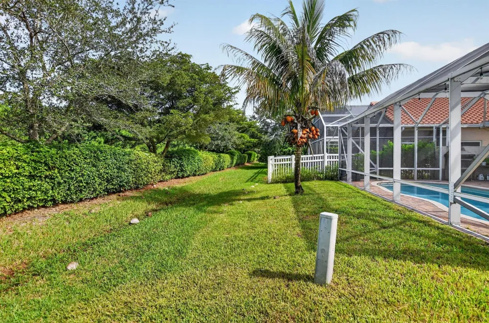 22063 ALTONA DRIVE Boca Raton, FL 33428