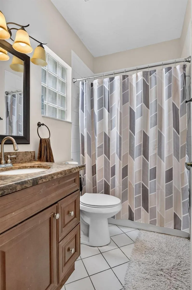 22063 ALTONA DRIVE Boca Raton, FL 33428