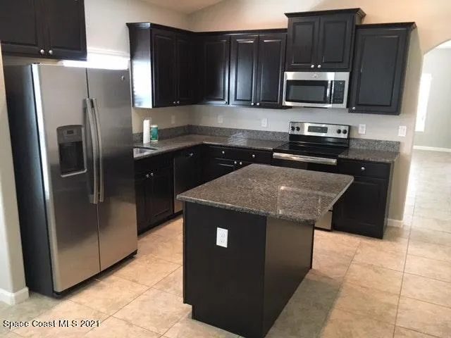 3080 Louetta Circle Melbourne, FL 32901