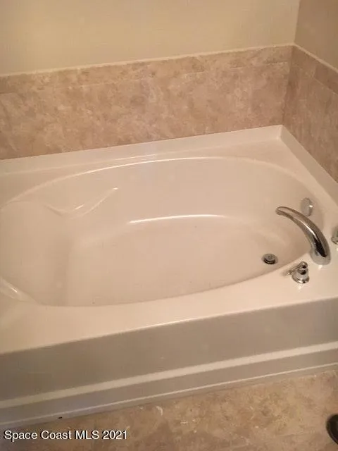 3080 Louetta Circle Melbourne, FL 32901